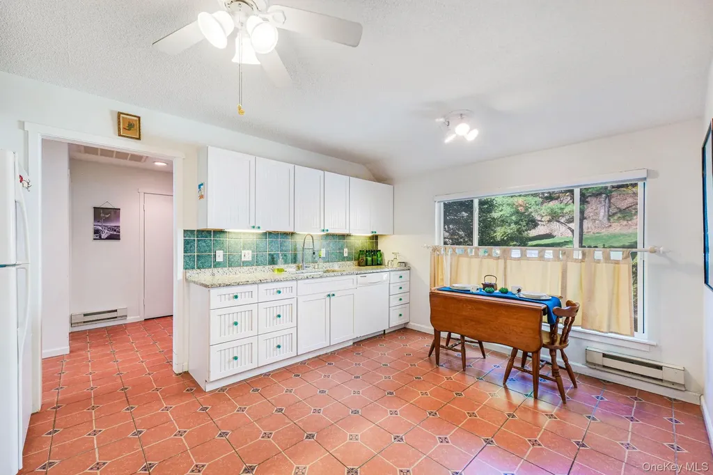272 Heritage Hills Somers NY 10589