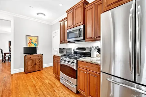 4105 Fred Ill Jr Court Pearl River NY 10965