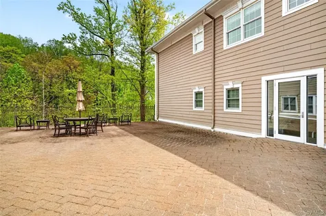 4105 Fred Ill Jr Court Pearl River NY 10965