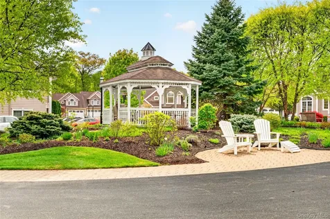 4105 Fred Ill Jr Court Pearl River NY 10965