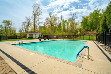 4105 Fred Ill Jr Court Pearl River NY 10965