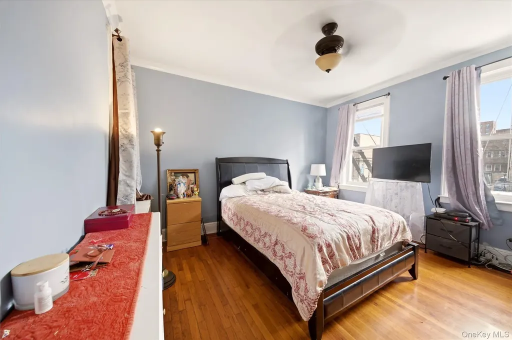 1402 Thieriot Avenue Bronx NY 10460