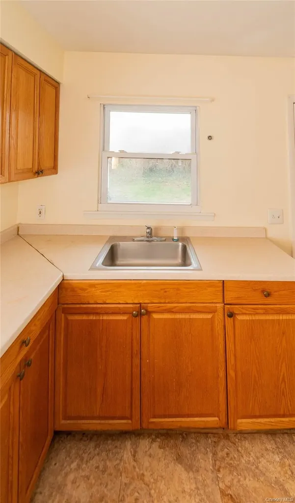 43 Lafayette Drive New Windsor NY 12553
