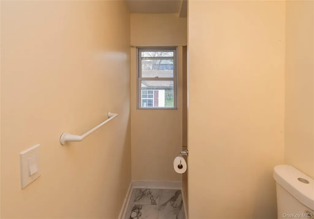 43 Lafayette Drive New Windsor NY 12553