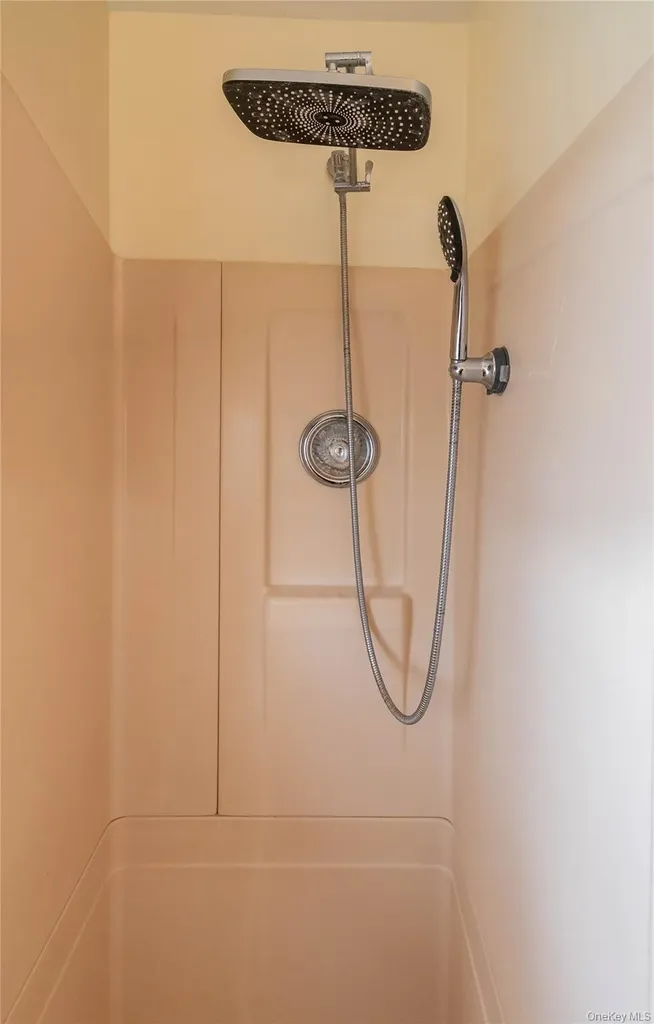 43 Lafayette Drive New Windsor NY 12553