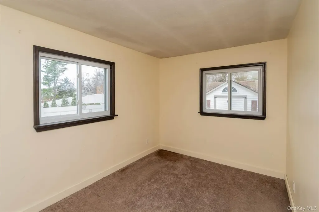 43 Lafayette Drive New Windsor NY 12553