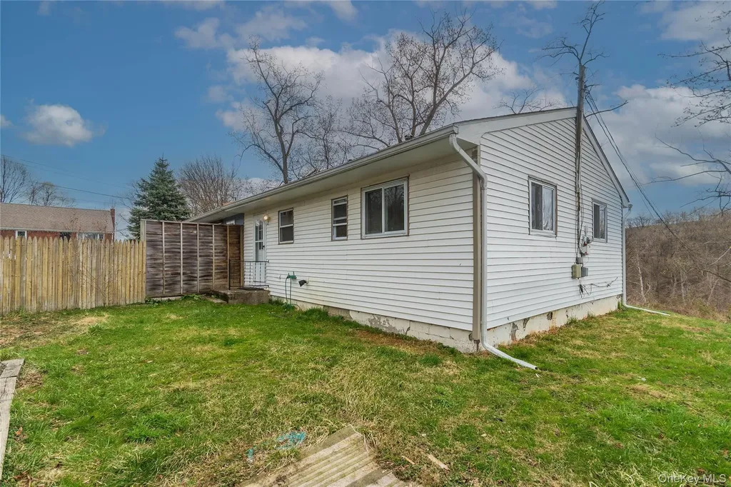 43 Lafayette Drive New Windsor NY 12553