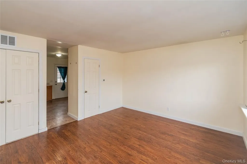 43 Lafayette Drive New Windsor NY 12553