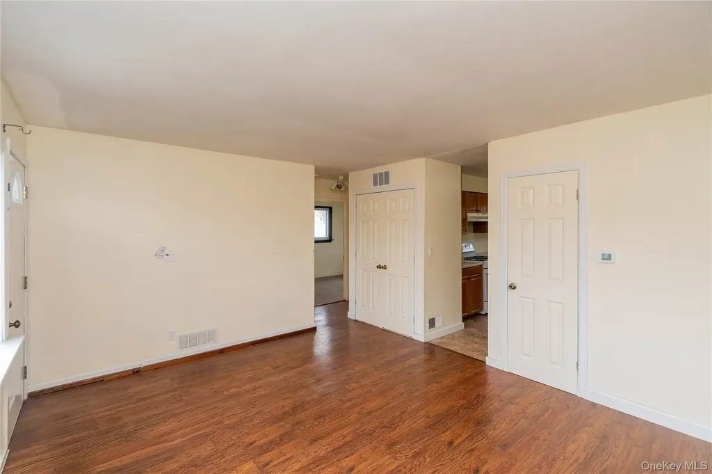 43 Lafayette Drive New Windsor NY 12553