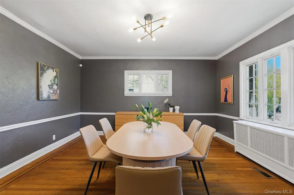 42 Mulberry Lane New Rochelle NY 10804