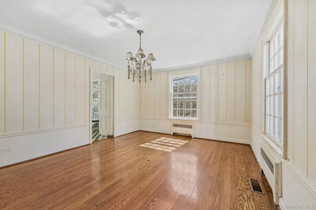 4 Tompkins Road Scarsdale NY 10583
