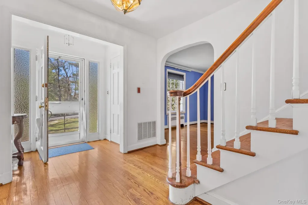 4 Tompkins Road Scarsdale NY 10583