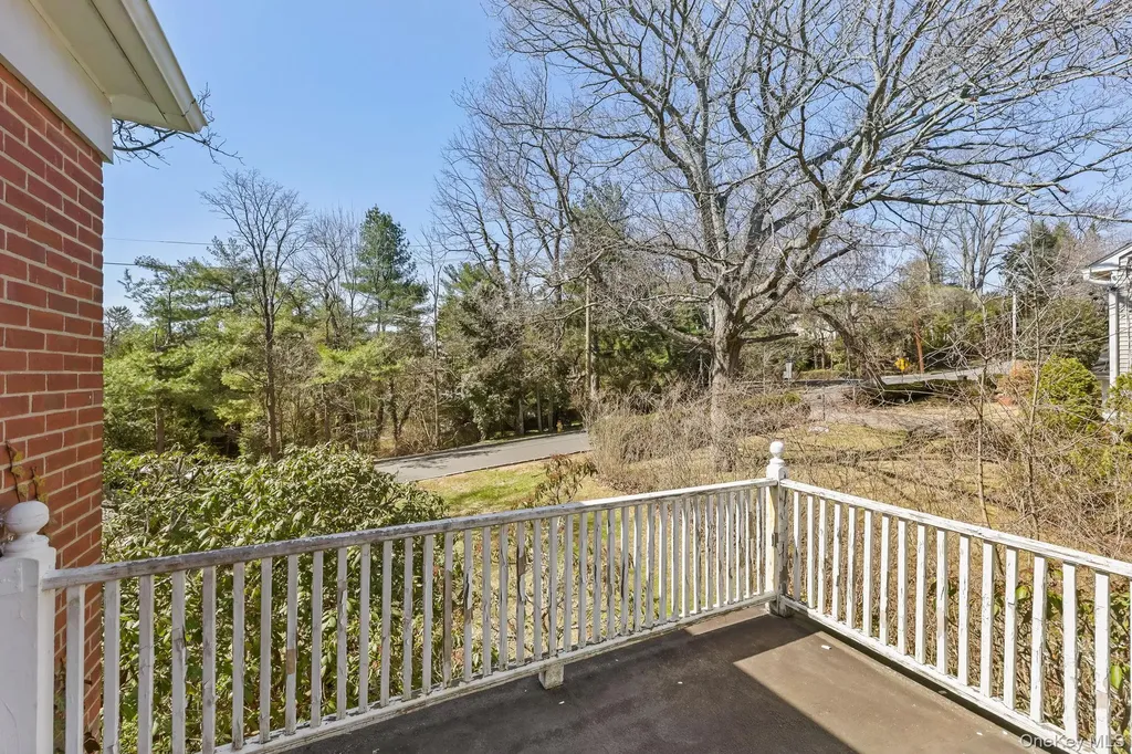 4 Tompkins Road Scarsdale NY 10583