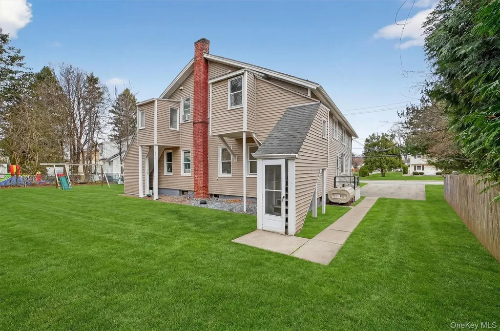 84-86 Tate Avenue Buchanan NY 10511
