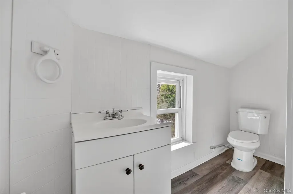 84-86 Tate Avenue Buchanan NY 10511