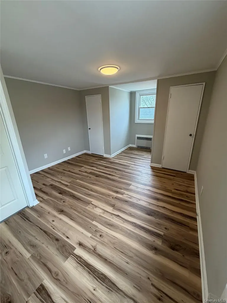 61 Hollywood Avenue Lynbrook NY 11563