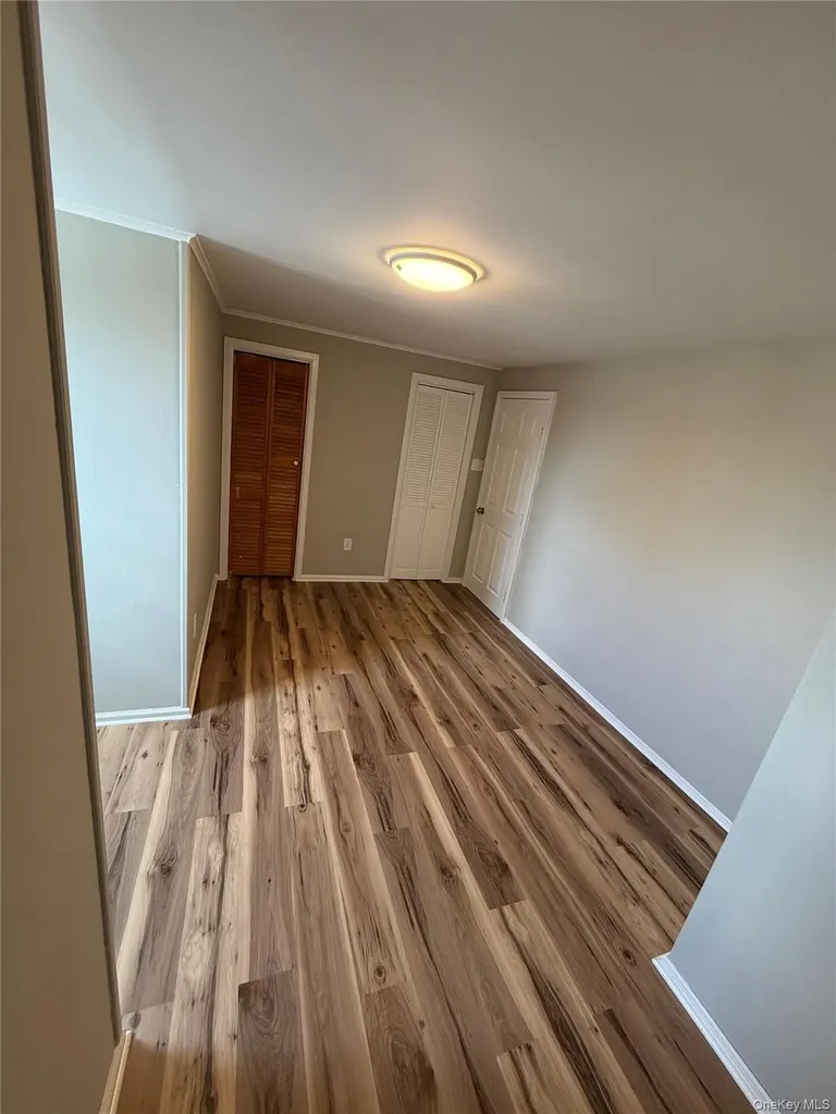 61 Hollywood Avenue Lynbrook NY 11563