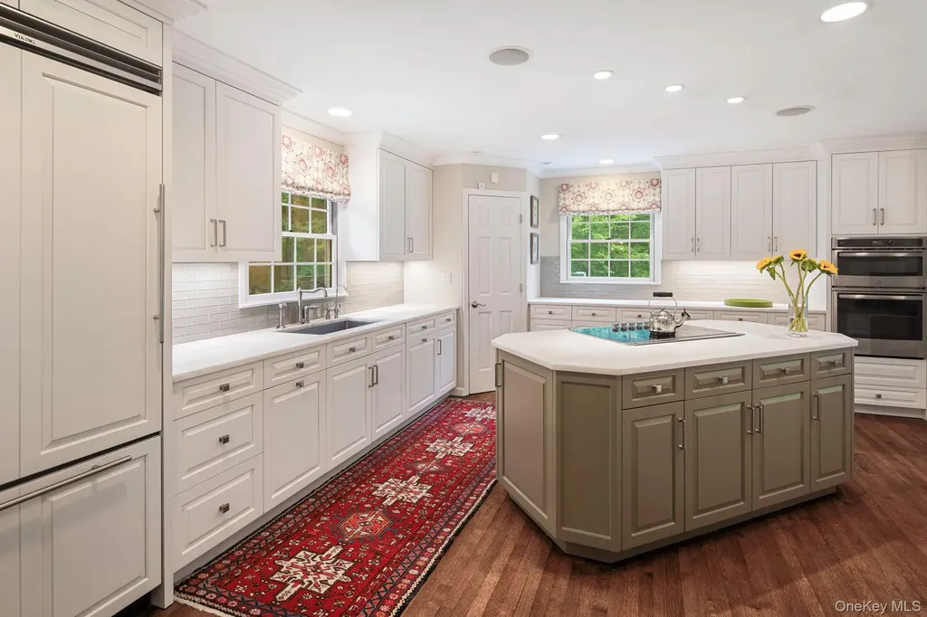 12 Suzanne Lane Chappaqua NY 10514