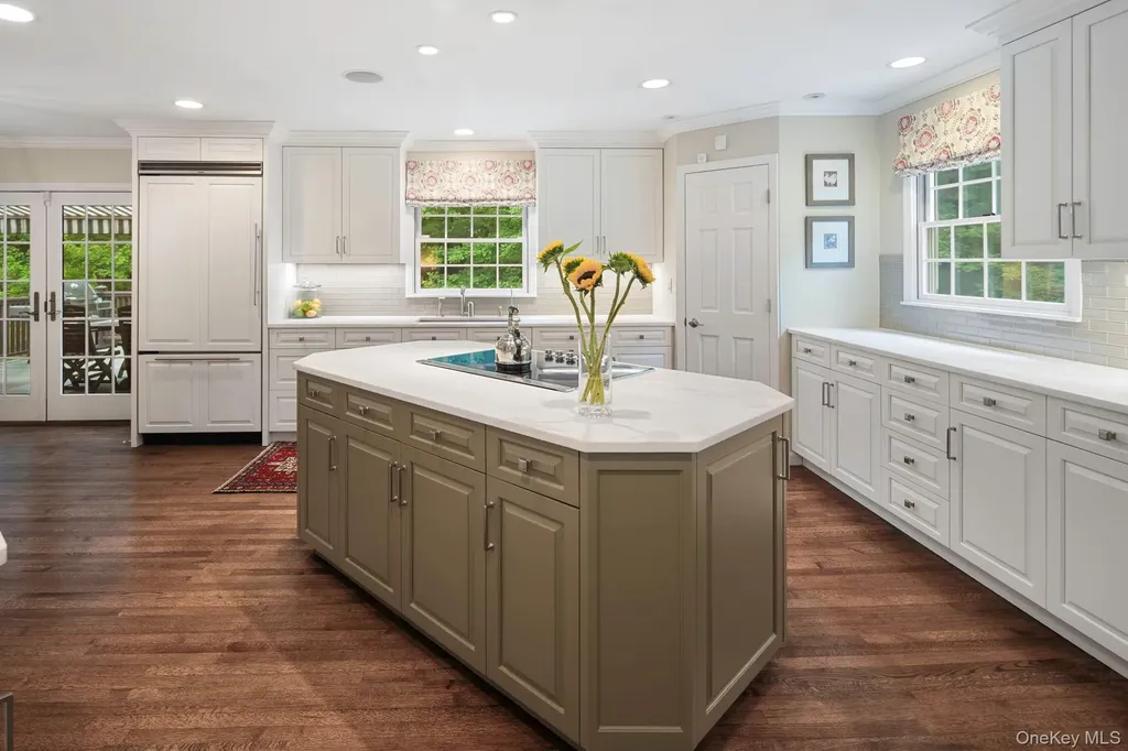 12 Suzanne Lane Chappaqua NY 10514