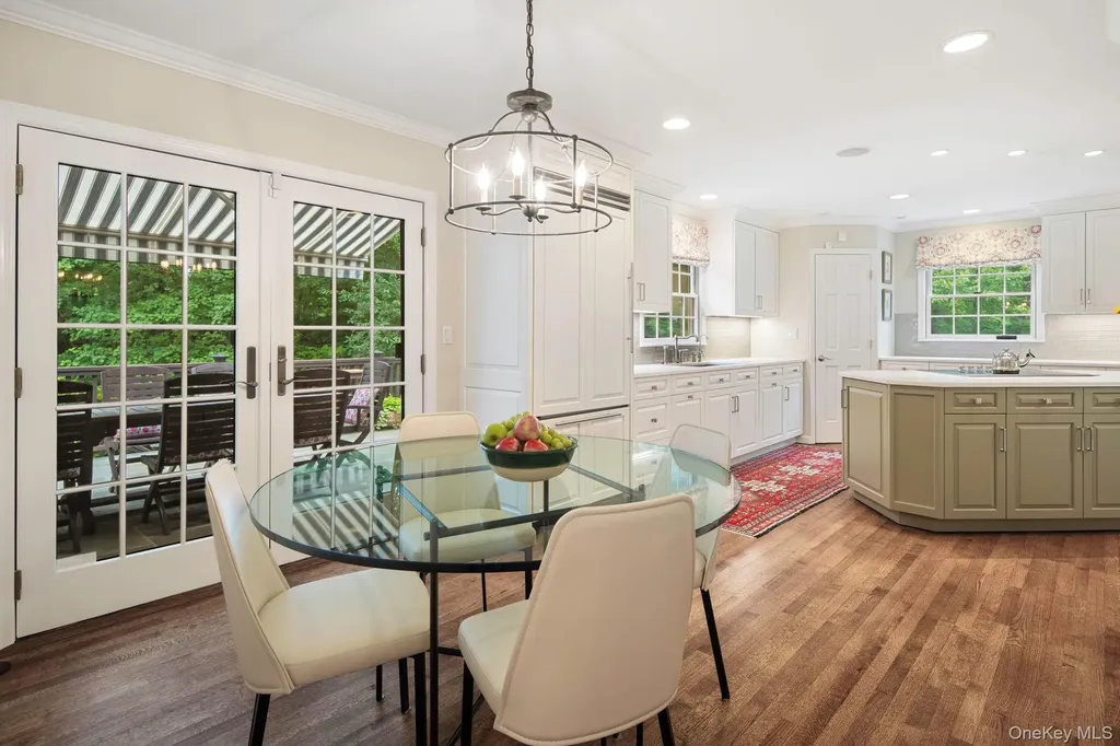 12 Suzanne Lane Chappaqua NY 10514