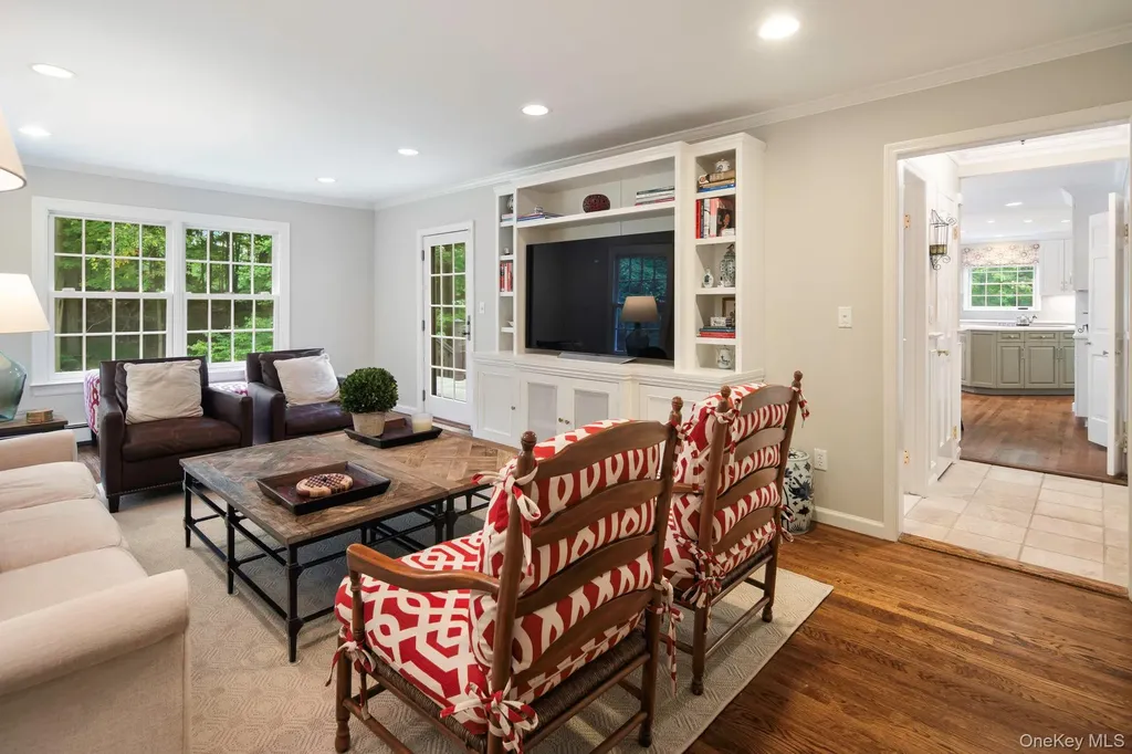 12 Suzanne Lane Chappaqua NY 10514