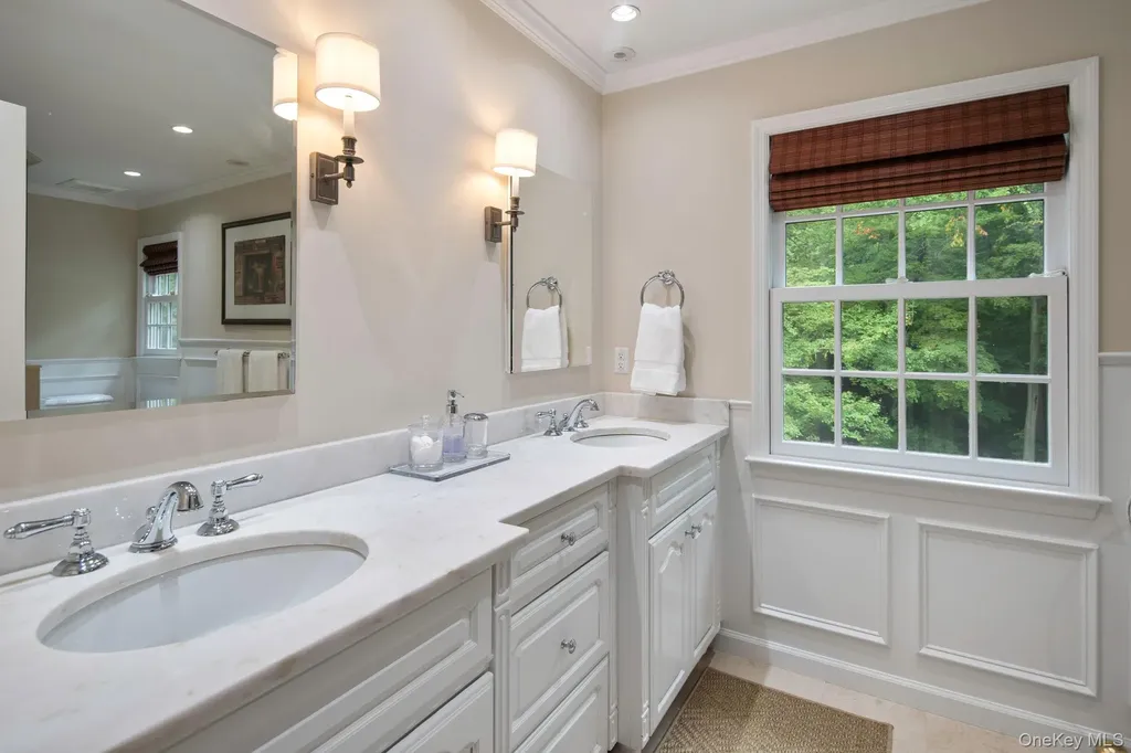 12 Suzanne Lane Chappaqua NY 10514