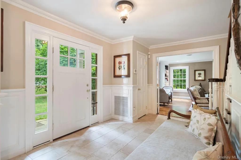 12 Suzanne Lane Chappaqua NY 10514