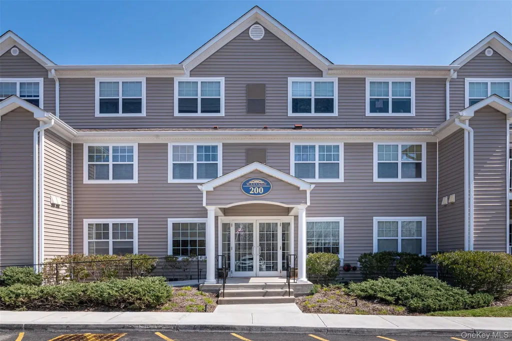 200 Woodcrest Lane Mount Kisco NY 10549