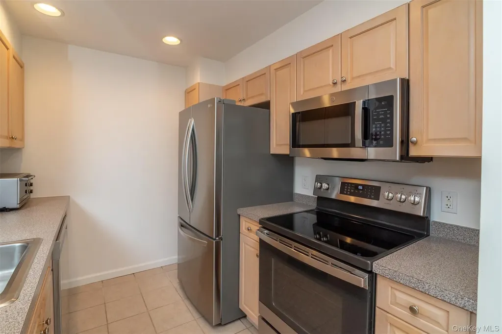 200 Woodcrest Lane Mount Kisco NY 10549