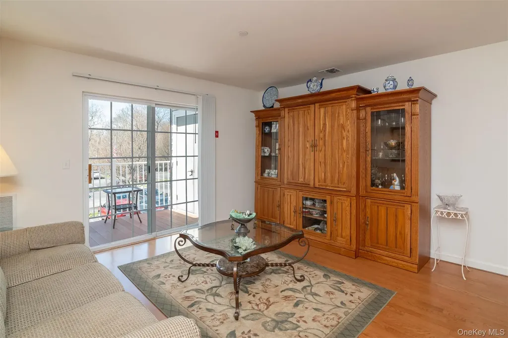 200 Woodcrest Lane Mount Kisco NY 10549