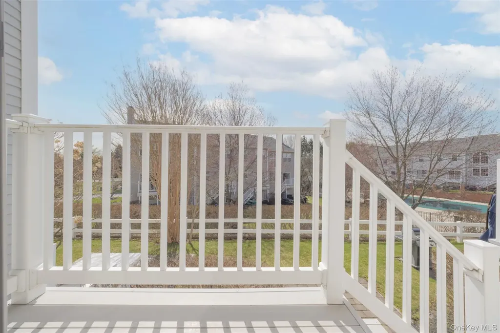 8 Cragmere Drive Nanuet NY 10954