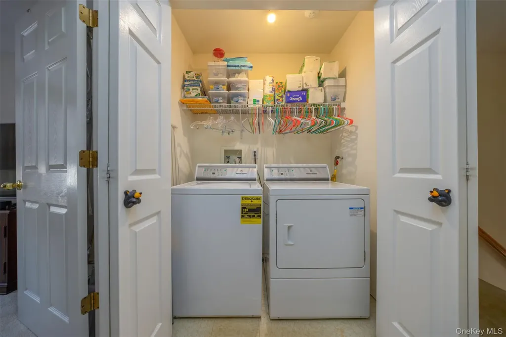 8 Cragmere Drive Nanuet NY 10954