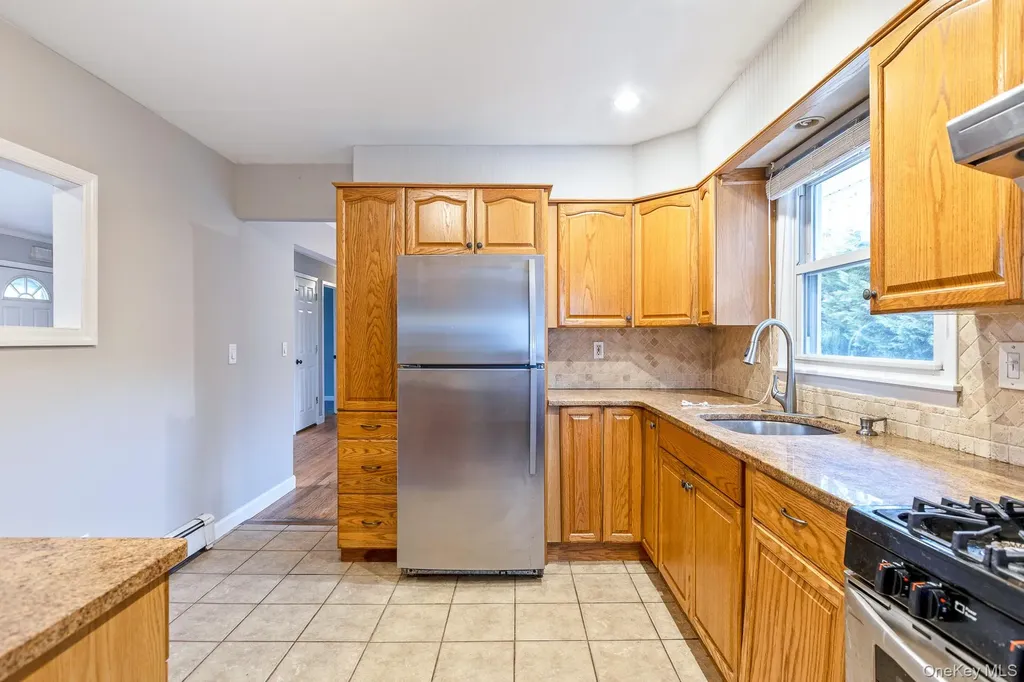 5 Richlee Street Blue Point NY 11715