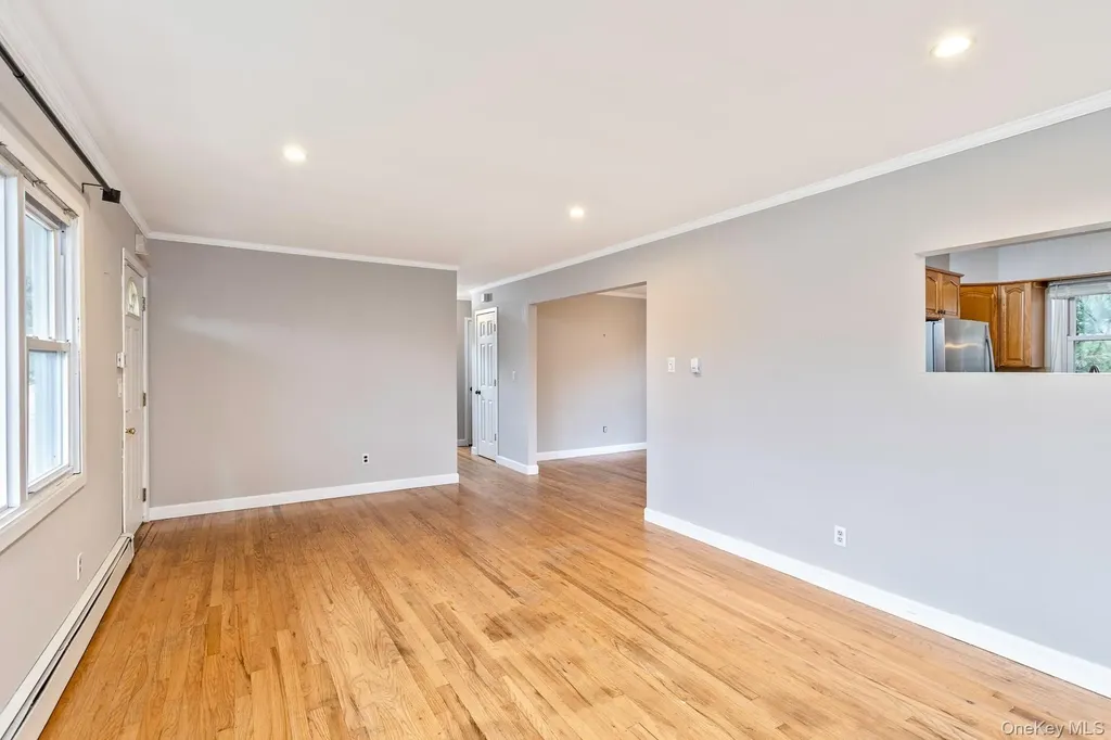 5 Richlee Street Blue Point NY 11715