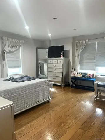 27-15 Butler Street East Elmhurst NY 11369
