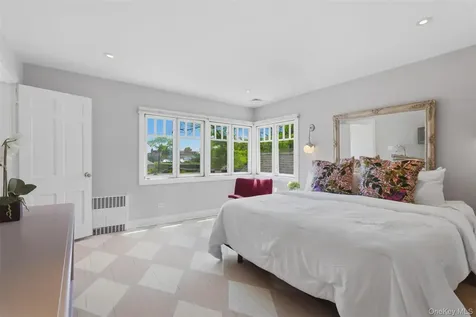 9 Bishop Place Larchmont NY 10538
