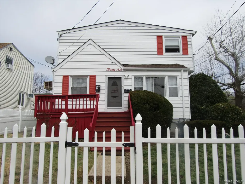 Lynbrook NY 11563