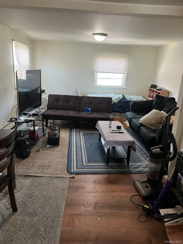 Lynbrook NY 11563
