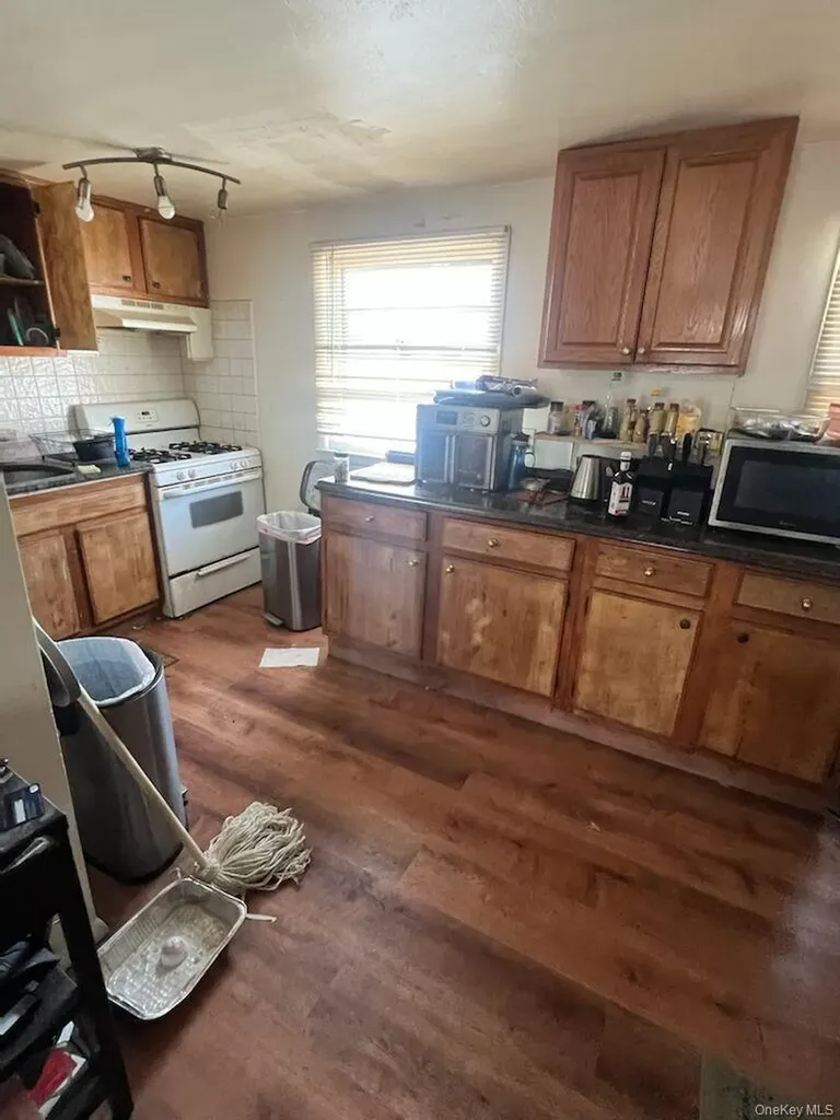 Lynbrook NY 11563