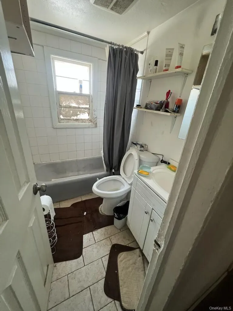 Lynbrook NY 11563