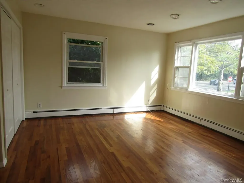 Lynbrook NY 11563