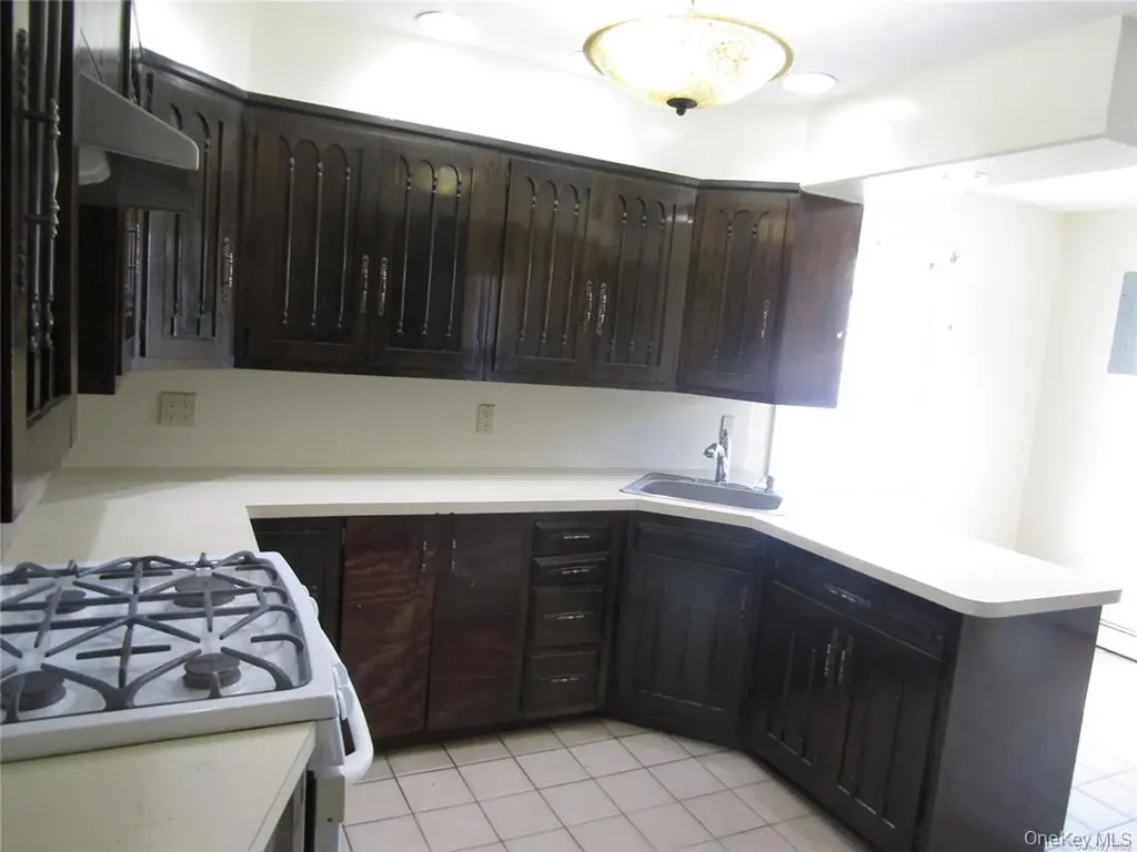 Lynbrook NY 11563