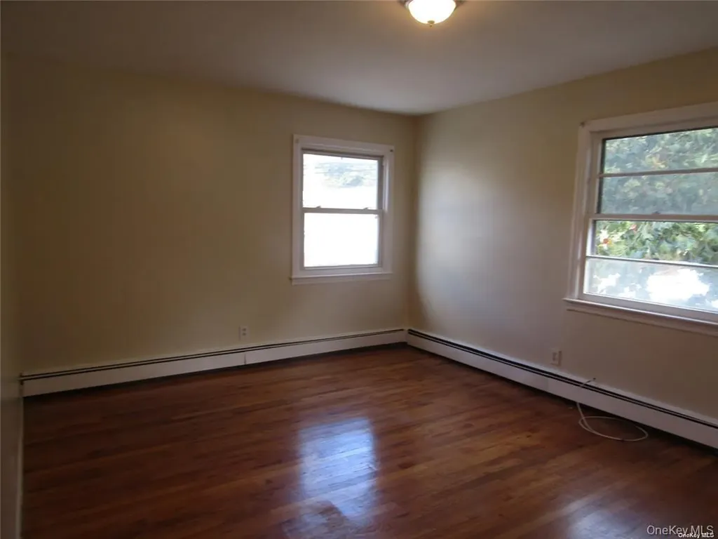 Lynbrook NY 11563