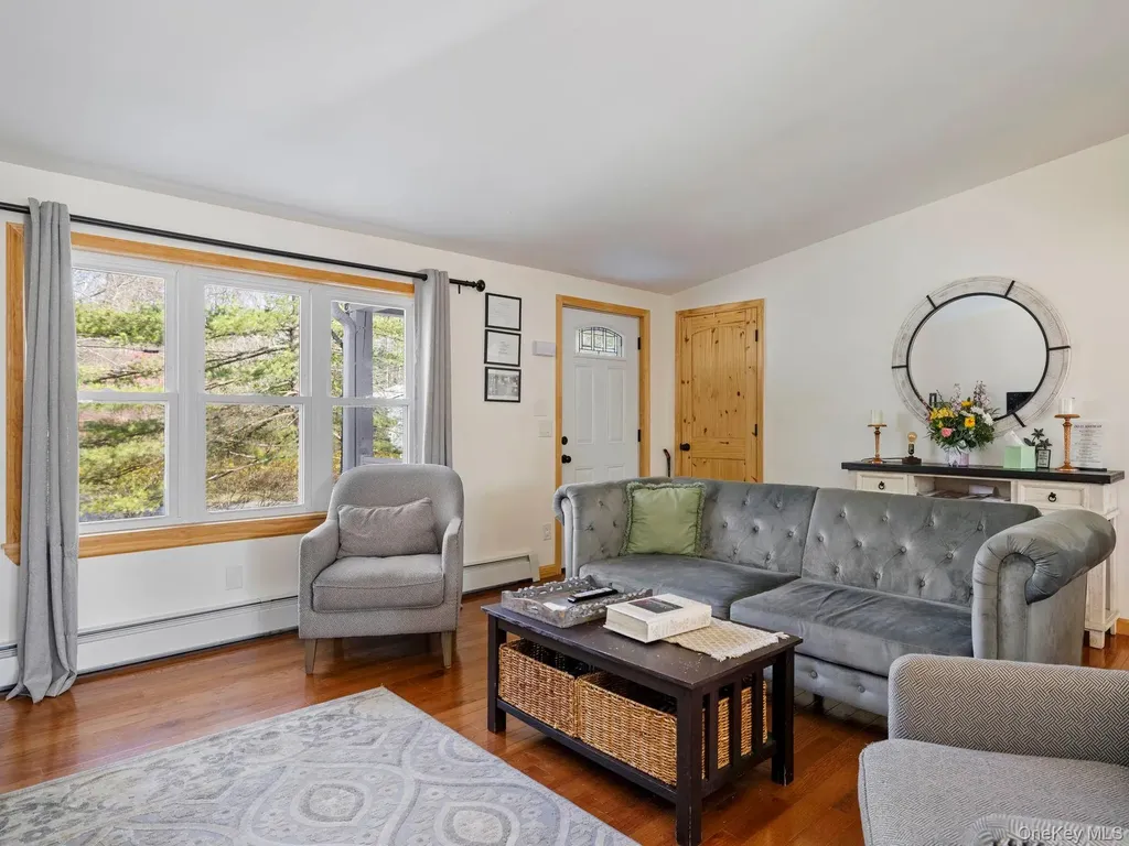 270 Ridgeview Road Kerhonkson NY 12446