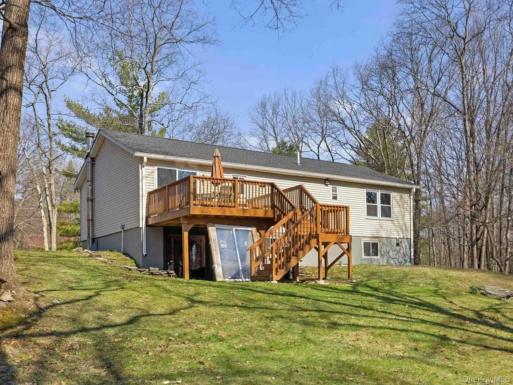 270 Ridgeview Road Kerhonkson NY 12446