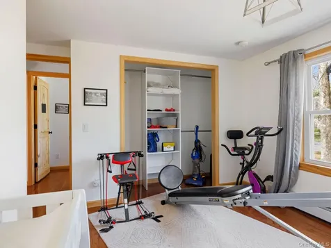 270 Ridgeview Road Kerhonkson NY 12446