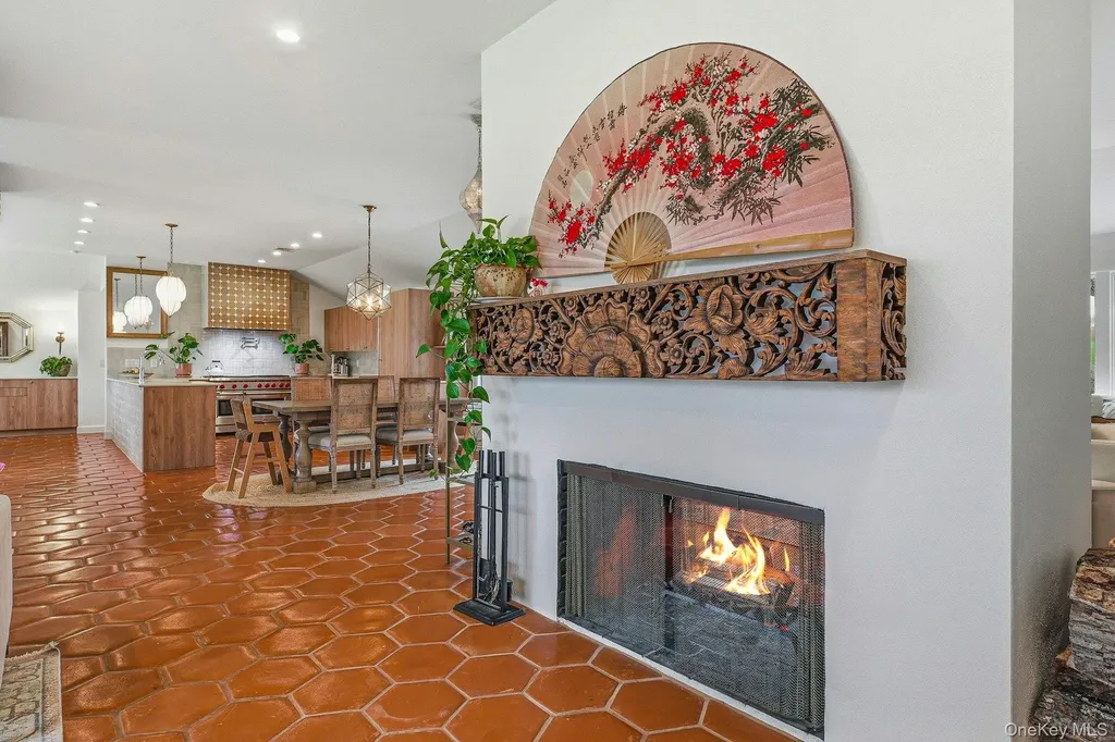 6 Greatmeadow Road Locust Valley NY 11560
