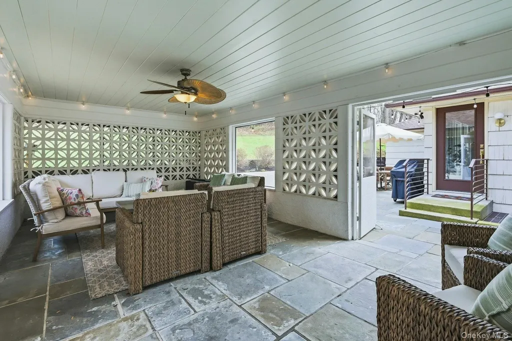 6 Greatmeadow Road Locust Valley NY 11560