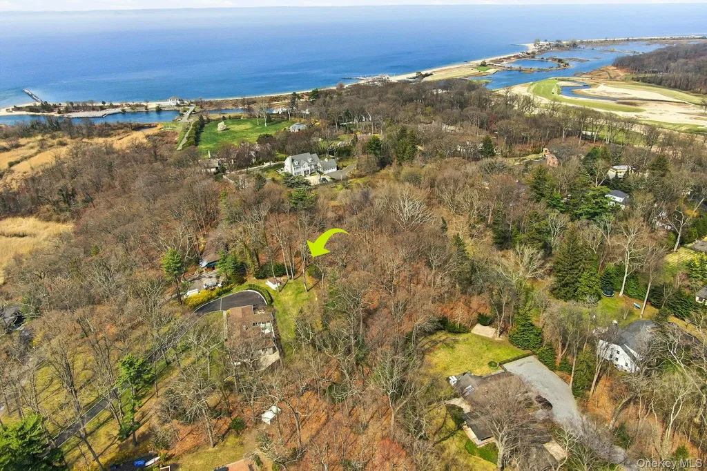 6 Greatmeadow Road Locust Valley NY 11560