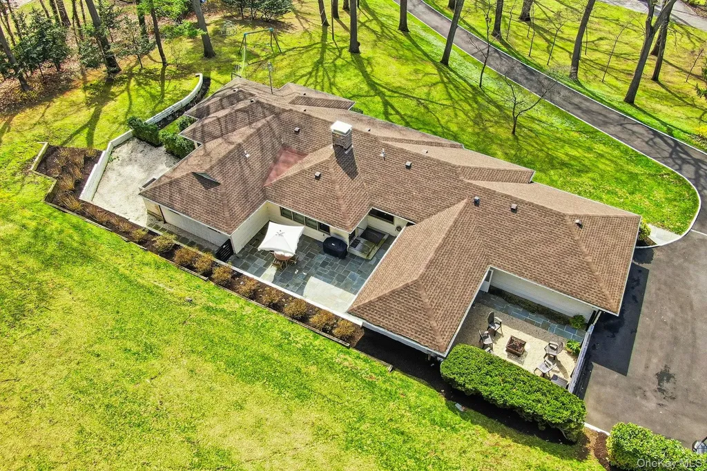 6 Greatmeadow Road Locust Valley NY 11560